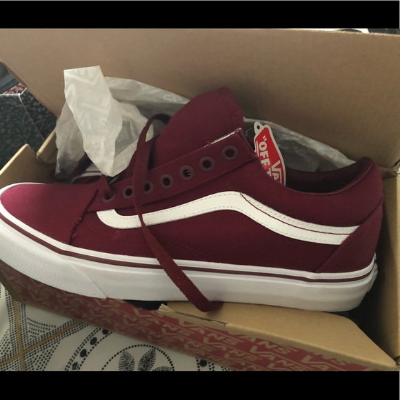 Vans - Picture 1 of 3